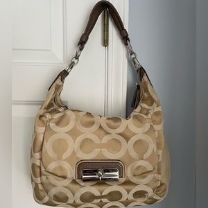 Coach Shoulder Purse in Tan/Beige Signature Logo Purse